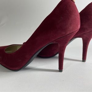 Michael Kors Suede burgundy heels